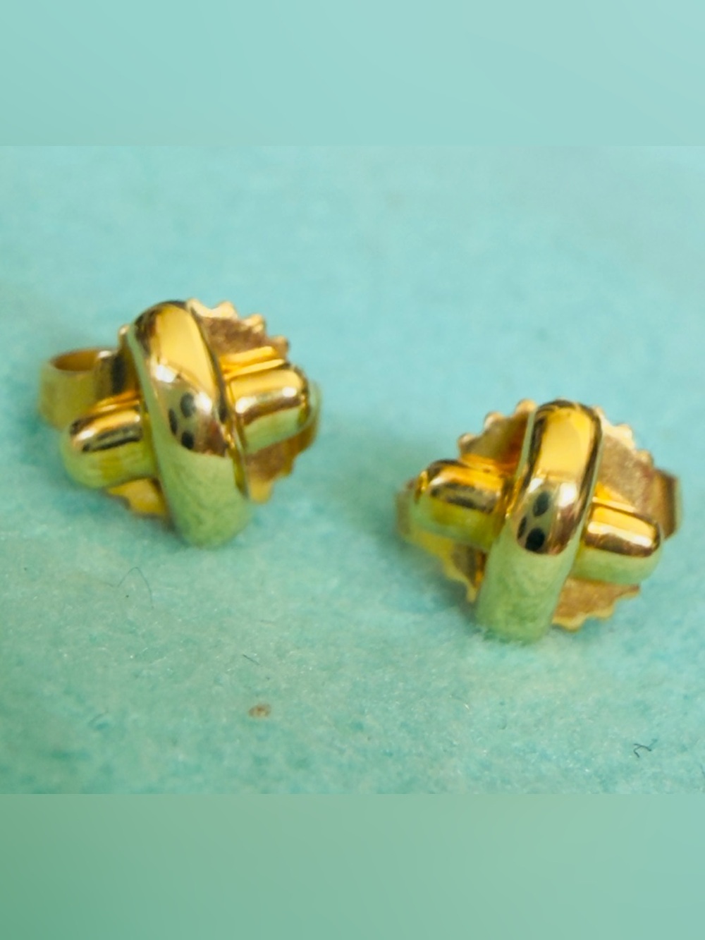 Tiffany & Co. 18K Yellow Gold Mini x Cross Stitch Stud Earrings - Picture 2 of 14